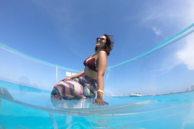 1-hour Clear Boat Tour in Nichupte Lagoon from Cancun - Drinks, life jackets, and what your money really covers