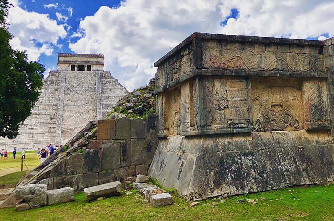 2-Day Trip of Main Yucatan Attraction Including Uxmal and Izamal - Day 2: Chichen-Itza With a Guided Plan You Can Actually Follow
