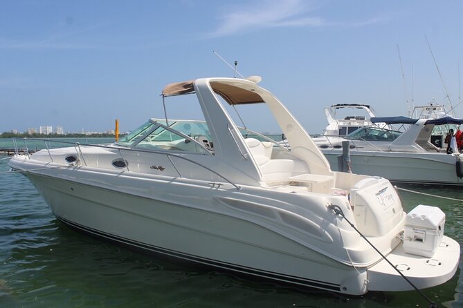 2-hour Private Sunset Cruise on a luxury yacht in Cancun Bay 25P18 - A 38ft yacht in Cancun Bay: the real reason this works