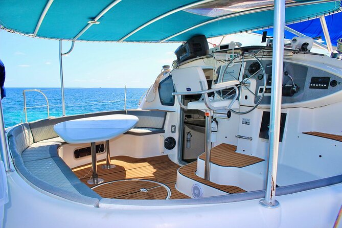 7hrs / 46ft Catamaran Private Charter From Cancun to Isla Mujeres - Price and value: when $2,290 makes sense for a private group