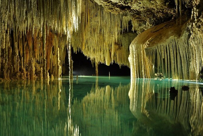 A secret river adventures tour. Explore the nature wonders of the Riviera Maya - Buffet lunch and the recovery moment you need