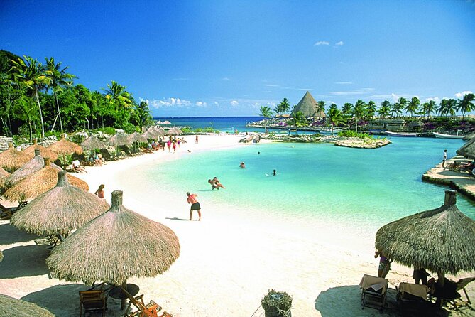 All-inclusive Xcaret Park with Transportation from Cancun & Playa Del Carmen - What the Day Feels Like When It Rains