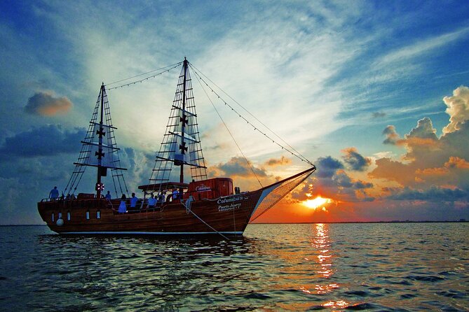 Amazing Romantic Dinner on a Spanish Galeon with Saxophone Music - Price and value: $95 plus the $20 government fee, and what stays included
