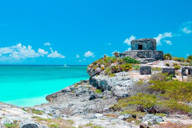 Amazing Tour 4x1 to Coba, Tulum, Cenote & Playa del Carmen. Lunch included - Coba ruins plus lunch: why this stop takes center stage
