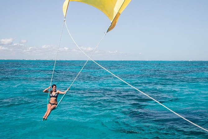 Amazing tour to the beauty Isla Mujeres with Snorkel and open bar - Crowds and comfort: how to judge if this fits your travel style