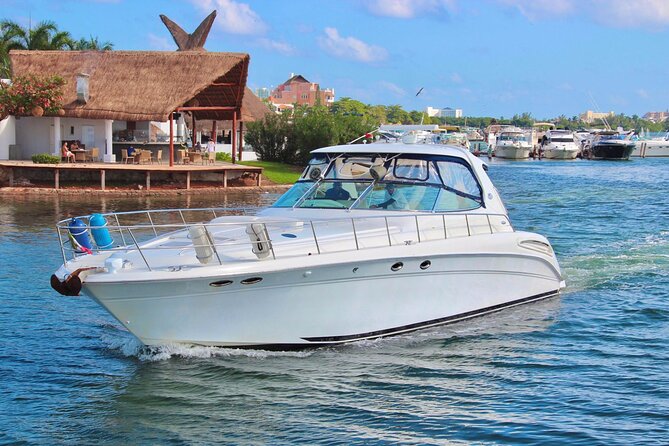 Beautiful SUNDANCER 60ft Private yacht / 18PAX 25P15 - A 60-Foot SUNDANCER Yacht Rental That Feels Personal