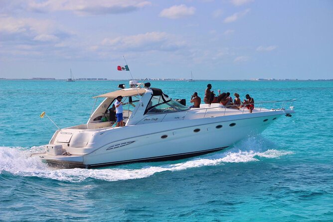 Beautiful Yacht SeaRay 48ft / 15PAX 25P16 - Who This Yacht Rental Fits Best in Cancun