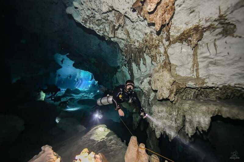 Cancun 2 Cenote Dives: The Pit & Dos Ojos - Certified Divers - Cenote El Pit: your first cave system and how to enjoy it