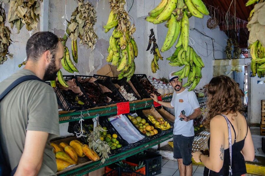 Cancun: 3-Hour Food Tour, Visit to the Market & Street Art - The traditional Mexican popsicle finish