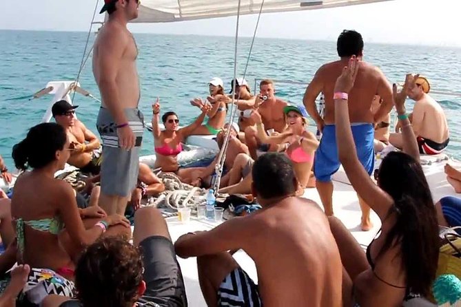 Cancun Adults Only Party Cruise to Isla Mujeres with Open Bar - Sail Back to Cancun: Music, Drinks, and Keeping the Vibe Positive