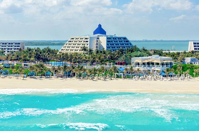 Cancun Airport and The Pyramid at Grand Oasis Private Shuttle - Arrival at The Pyramid at Grand Oasis: drop-off support and what to do next