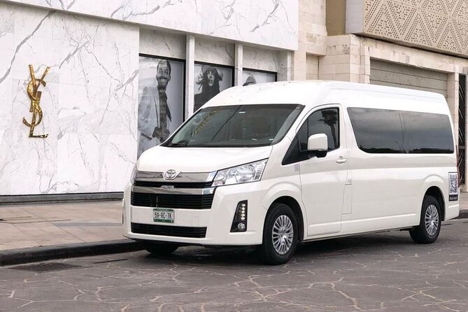Cancun Airport CUN Arrival or Departure Transfer - The meet-and-greet that saves you real time