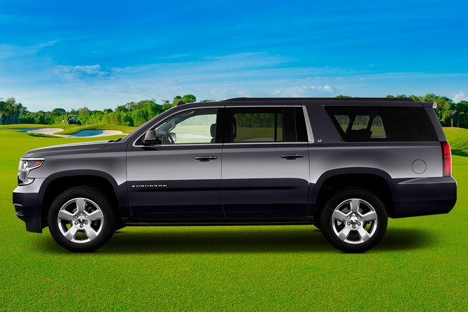 Cancun Airport to Hotel Private Deluxe SUV - Where You Meet the Team at Cancún International Airport