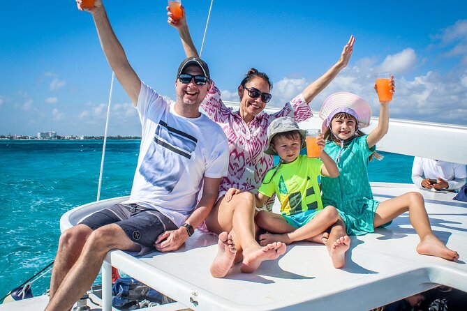 Cancun All Inclusive Catamaran Tour to Isla Mujeres - Town time and golf carts: fun, but verify your plan