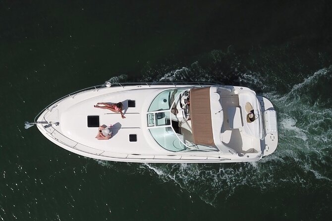 Cancun Bay Private 2-Hour on a Luxury Yacht - Getting On Board: Sunset Marina Resort and the 38-Foot Yacht Feel