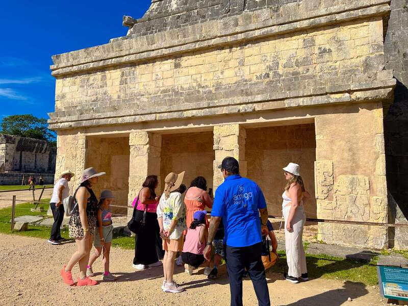 Cancun: Chichen Itza Early Access Guided Tour - Lunch timing and the meal reality in the Yucatán heat