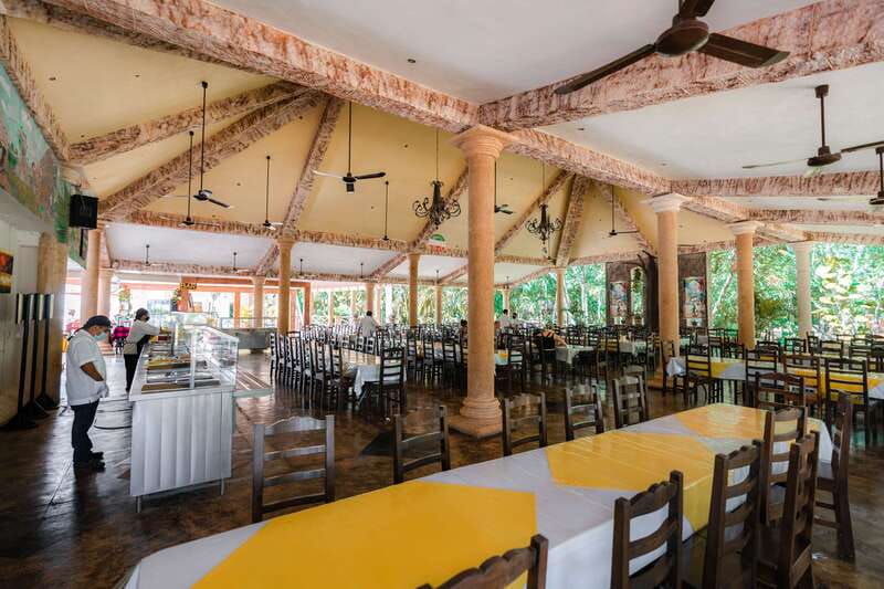 Cancun: Chichen Itza & Yaxunah Ruins Private Tour & Cenote - Chichen Itza Highlights You Should Prioritize