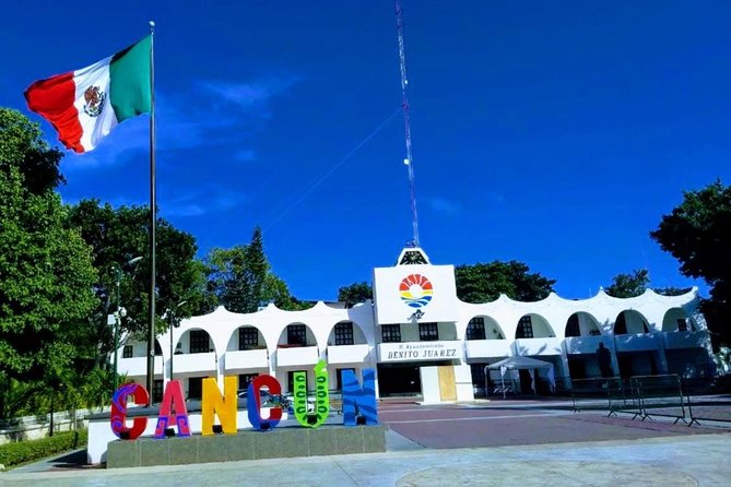 Cancun City Sightseeing and Shopping Tour on a Double Decker bus - Plaza 28 Downtown Shopping: Souvenirs, Bargaining, and Boundaries
