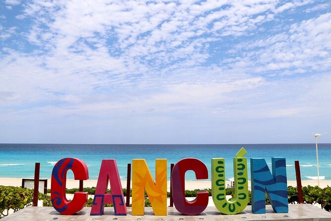 Cancun City Sightseeing Tour - Plaza la Fiesta: tequila and chocolate tasting, plus a label reality check