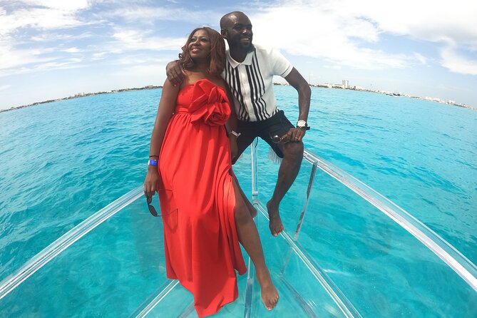 Cancún Clear Boat 90 minutes tour perfect for photos and families - Clear-boat Cancun: why this format works