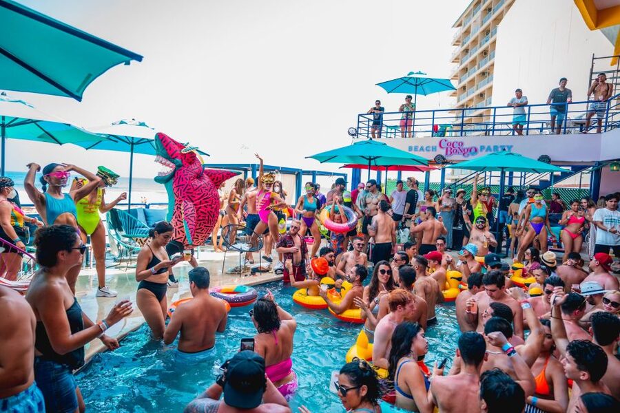Cancún: Coco Bongo Beach Party Celebrity Package - What You Get in the Package, and How to Use It Smartly
