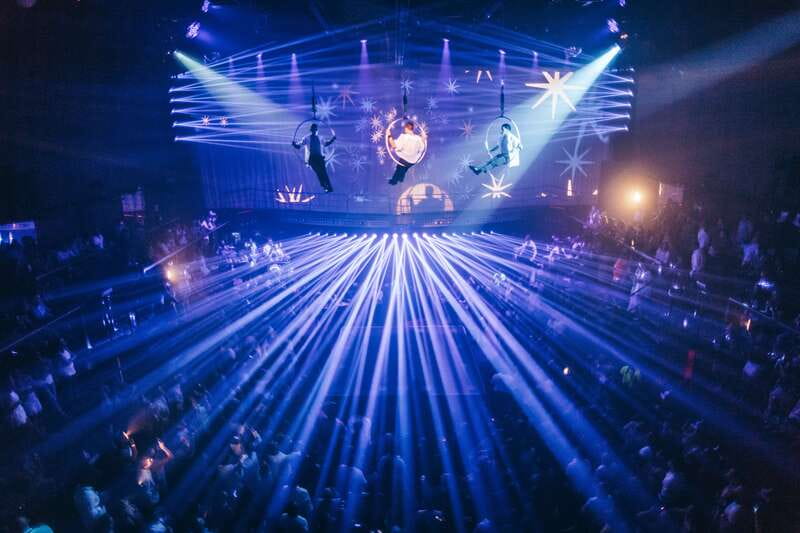 Cancun: Coco Bongo Nightclub Experience - A One-Block-From-the-Sea Night Show in the Cancun Hotel Zone
