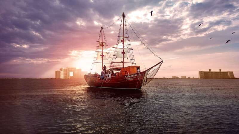 Cancun: Columbus The Romantic Dinner Cruise - A Spanish Galleon Dinner Cruise That Actually Feels Like a Date