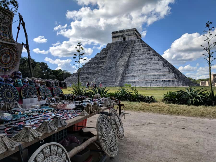 Cancun: Exclusive sunrise at Chichen Itza, expert tour guide - Pickup, bus ride, and getting to the ruins without chaos