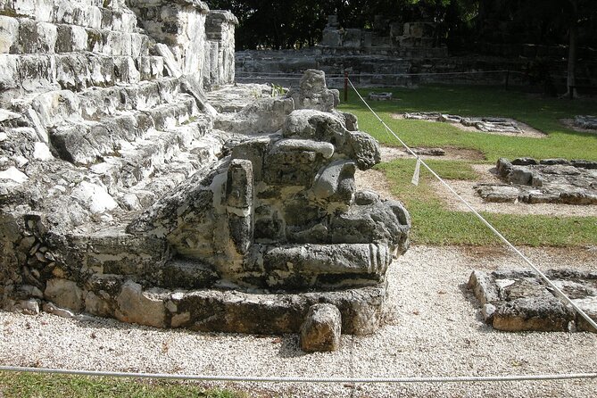 Cancun Guided Sightseeing El Meco Site, Letters and Shopping - Stop 3: Jewelry Center and Outlet, tequila tasting, and a souvenir strategy