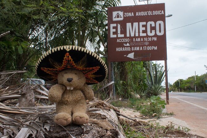 Cancun Guided Sightseeing El Meco Site, Letters and Shopping - Stop 4: Mexico Mágico crafts for ceramics and textiles