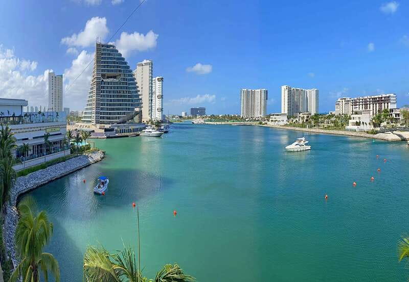 Cancún: Hop-on Hop-off Bus Tour with Submarine Trip - Who this tour is for, and who should skip it
