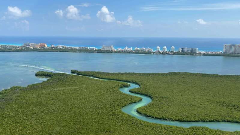 Cancun Hotel Zone: Panoramic Flight - Who This Panoramic Flight Is Best For