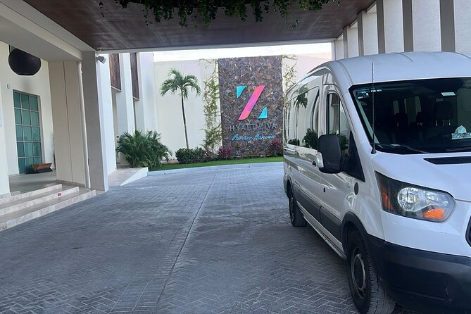 Cancun Hotel Zone Private Airport Transfer - One Way/Round Trip - Booking, confirmation, and what you should prepare