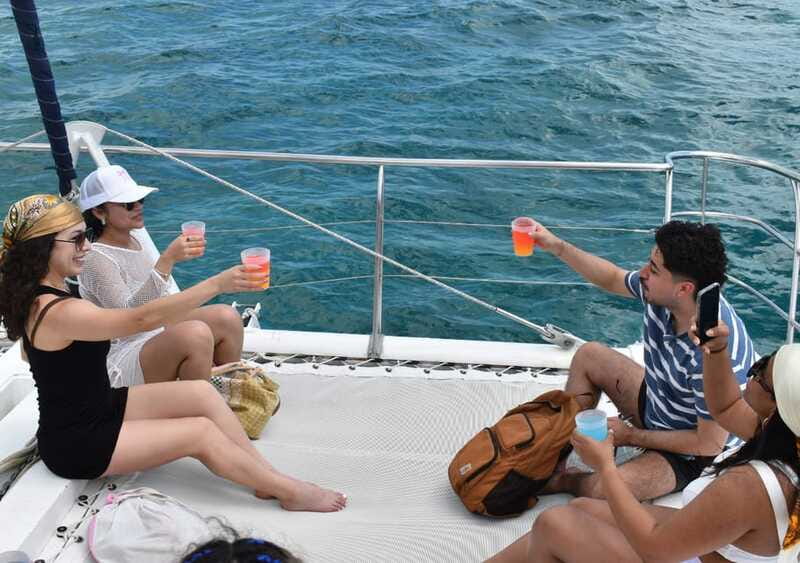 Cancun: Isla Mujeres Only Adults Catamaran, drinks & snorkel - Snorkeling at El Meco Reef, what’s included and what to expect