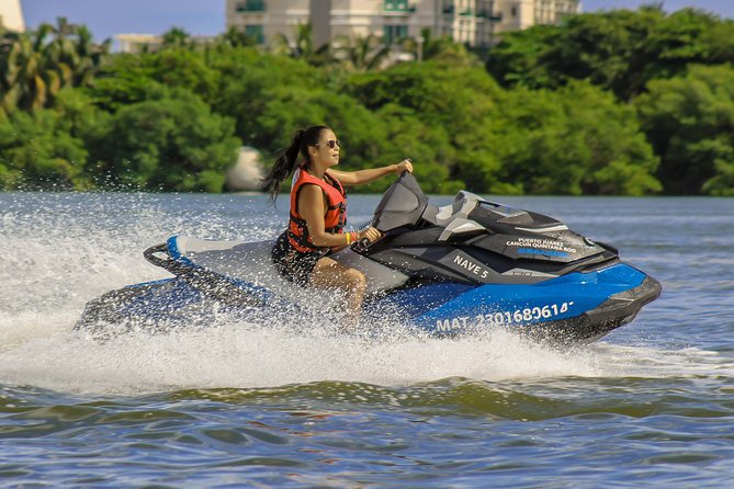 Cancun mangrove jet ski tour: 1 rider per jet ski - Small rules that can change your day: weight limit and electronics ban