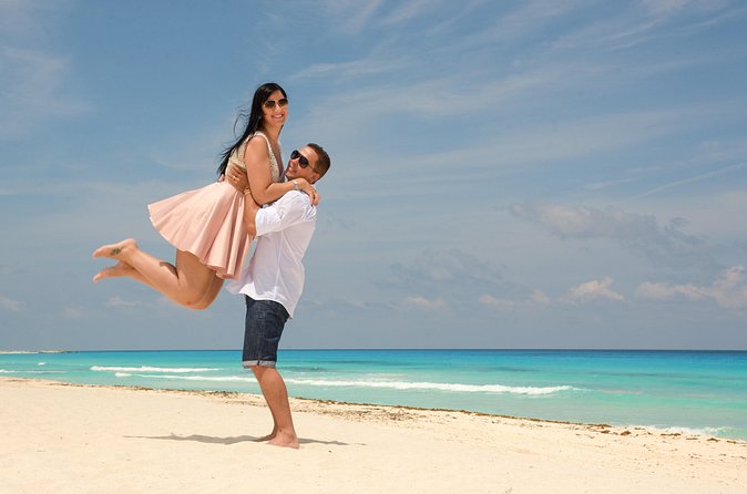 Cancun Photo Session - The shoot itself: poses, direction, and a calm flow