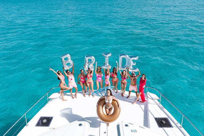 Cancun: Private Catamaran Bachelorette Party – 51' Leopard - A 51-foot Leopard catamaran is a bachelorette sweet spot in Cancun