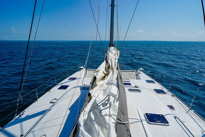 Cancun Private Catamaran Cruise– Open Bar & Snorkeling Experience - Who This Private Cruise Is Best For
