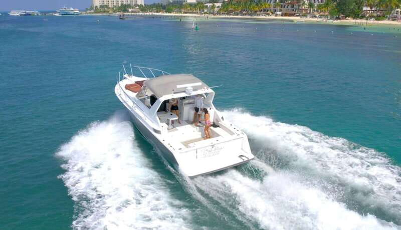 Cancún: Private Yacht Tour - Cancun to Isla Mujeres by Private Yacht: the big idea