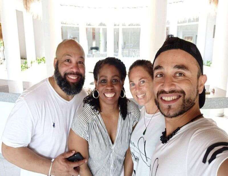 Cancun: Salsa/Bachata Group Class - What Happens in the First 10 Minutes (The Class Flow)