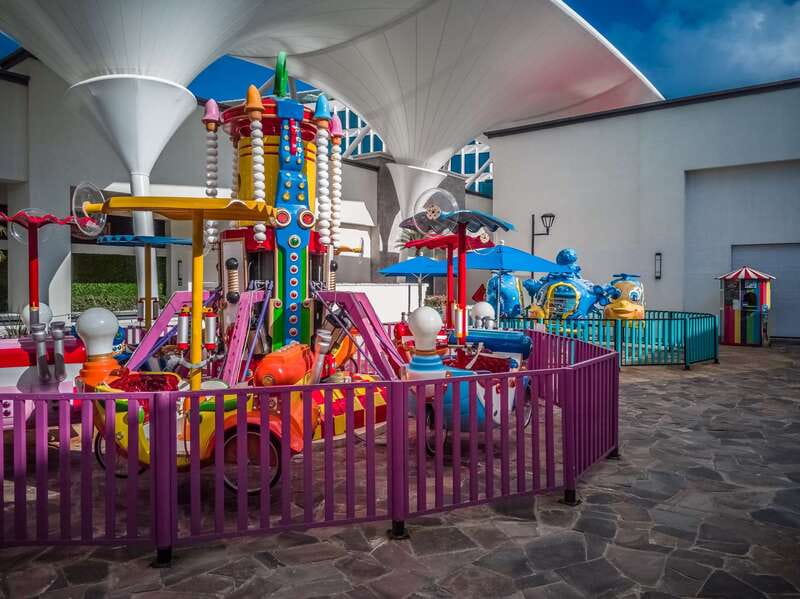 Cancún: Sky Wheel Pass GO - Mirror Maze: the interactive visual adventure with mirrors