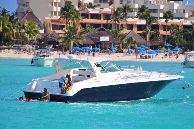 Cancun yachts rental BEATIFUL YACHT 46FT, 15 PAX MAX 25P6 - Your Money, Your Boat: What Makes This Cancun Charter Feel Worth It