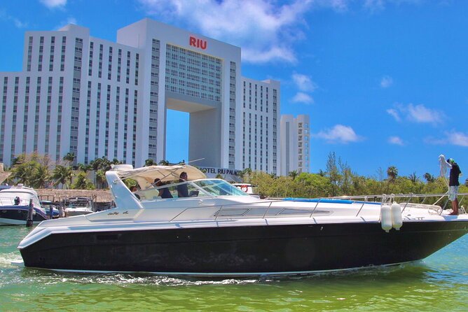 Cancun yachts rental BEATIFUL YACHT 46FT, 15 PAX MAX 25P6 - Meeting Point at A’ HA’ Scuba Diving, Real Inn Area