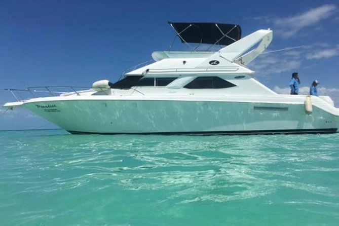 Cancun yachts rental YACHT 46 FT, 15 PAX MAX 25P12 - What a 46-Foot Yacht Feels Like With Up to 15 People