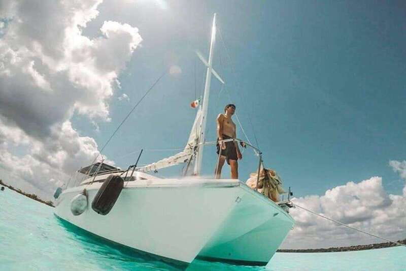 Catamaran party Isla Mujeres with drinks & lunch - A catamaran party day is the easy way to do Isla Mujeres