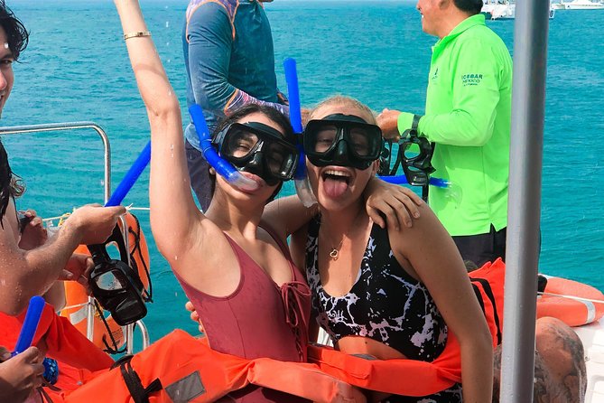 Catamaran Sailing to Isla Mujeres with Snorkeling, Lunch & Open Bar included - Who should book this catamaran day trip