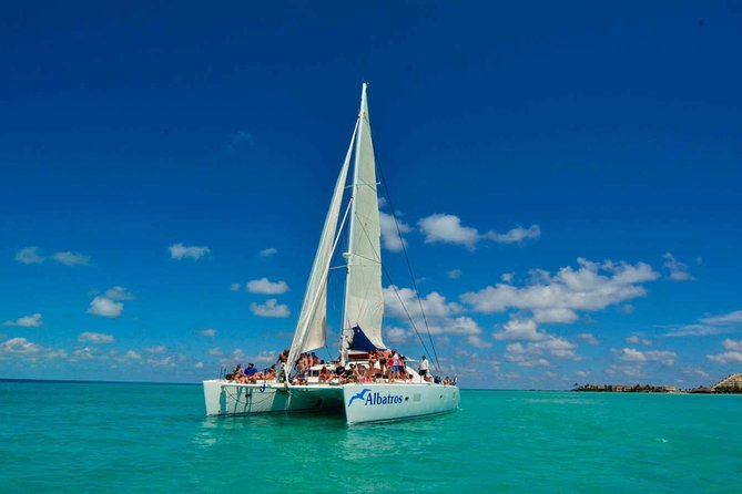 Catamaran Sailing to Isla Mujeres with Snorkeling, Lunch & Open Bar included - Snorkeling on Isla Mujeres reefs: fun, gear, and real-world crowding