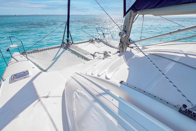 Catamaran Snorkeling with Openbar & Lunch Cancun to Isla Mujeres - Return sail party: unlimited drinks, second wind, and keeping it comfortable