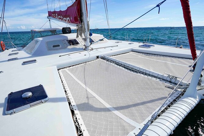 Catamaran to Isla Mujeres – Kids Go Free! (Only Pay Dock Fee) - Isla Mujeres Lunch at the Beach Club: Filling, But Don’t Expect Fine Dining