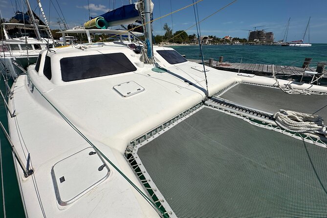Catamaran to Isla Mujeres – Kids Go Free! (Only Pay Dock Fee) - Downtown Free Time: How to Use 90 Minutes Well